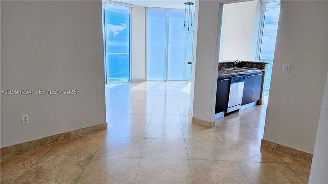 6515 Collins Ave 1403, Miami Beach, FL 33141