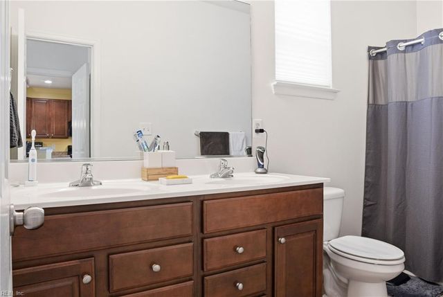 107 Nautico Way Unit 74, Portsmouth, VA 23703