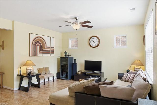 107 Nautico Way Unit 74, Portsmouth, VA 23703