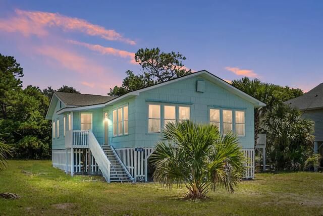 3105 Palmetto Boulevard, Edisto Island, SC 29438