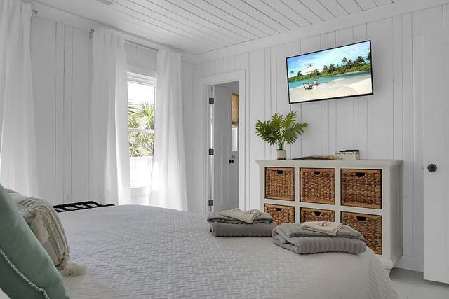 3105 Palmetto Boulevard, Edisto Island, SC 29438