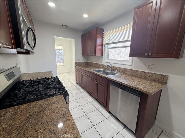 7931 Newcastle Avenue, Reseda, CA 91335
