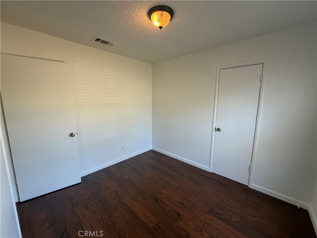 7931 Newcastle Avenue, Reseda, CA 91335