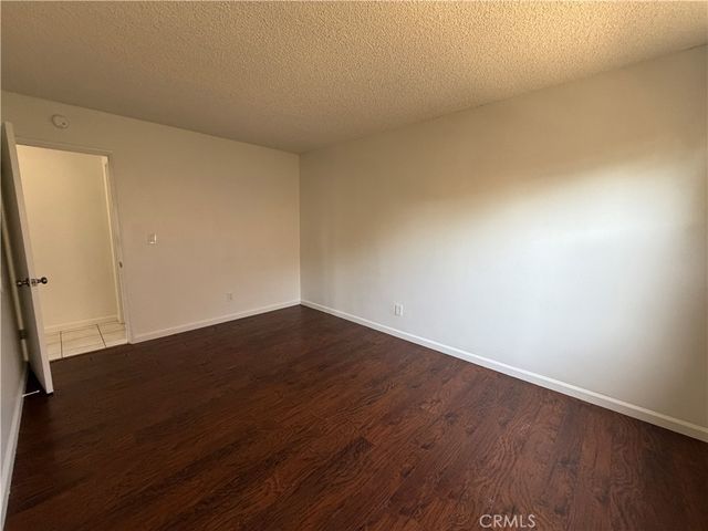 7931 Newcastle Avenue, Reseda, CA 91335