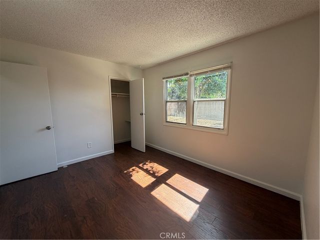 7931 Newcastle Avenue, Reseda, CA 91335