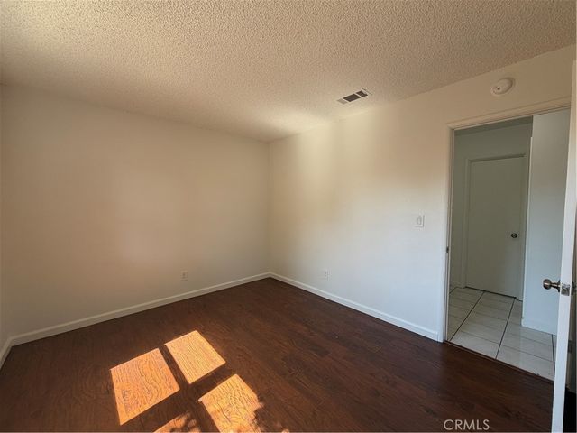 7931 Newcastle Avenue, Reseda, CA 91335