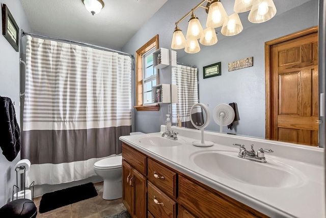 528 S Truman Road, Archie, MO 64725