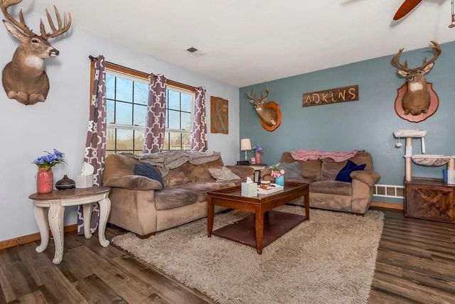 528 S Truman Road, Archie, MO 64725