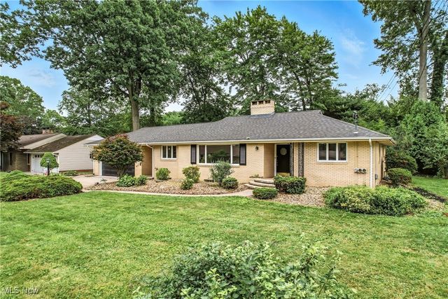 3730 Northwood Drive SE, Warren, OH 44484