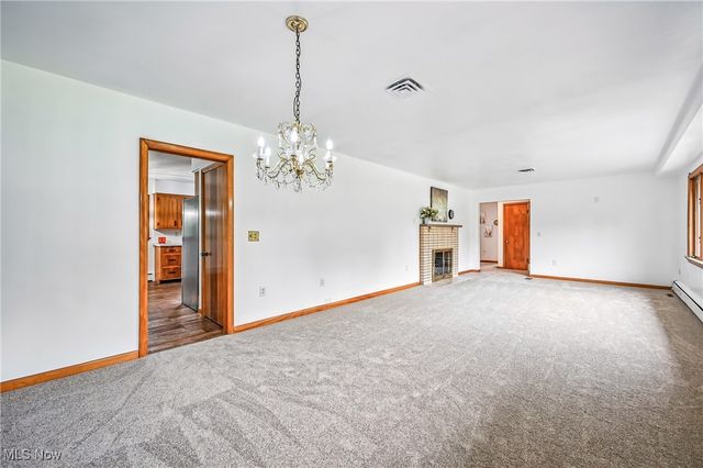 3730 Northwood Drive SE, Warren, OH 44484