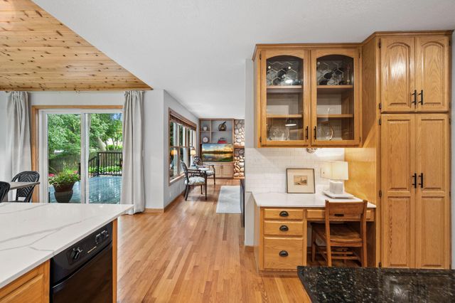 17727 Kingsway Path, Lakeville, MN 55044