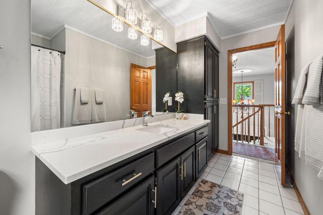 17727 Kingsway Path, Lakeville, MN 55044