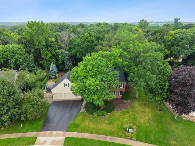 17727 Kingsway Path, Lakeville, MN 55044