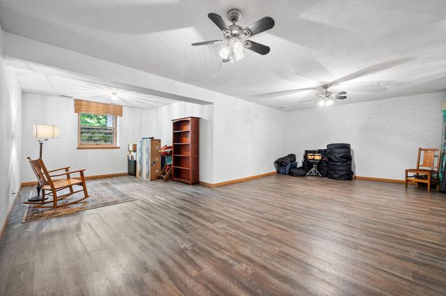 17727 Kingsway Path, Lakeville, MN 55044