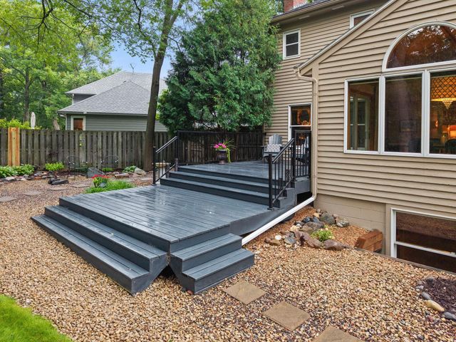 17727 Kingsway Path, Lakeville, MN 55044
