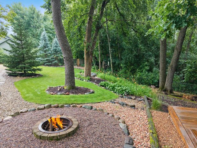 17727 Kingsway Path, Lakeville, MN 55044