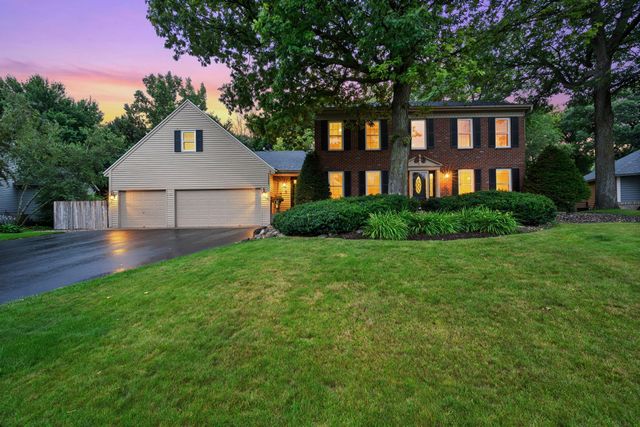 17727 Kingsway Path, Lakeville, MN 55044