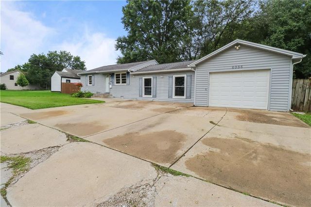6036 Rosehill Road, Shawnee, KS 66216