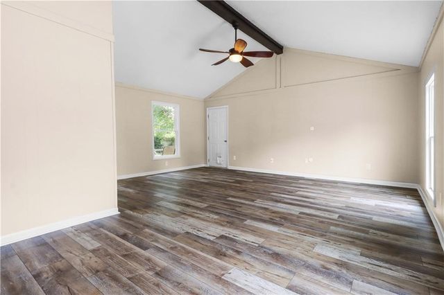 6036 Rosehill Road, Shawnee, KS 66216