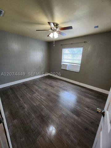 6520 Sandalfoot Blvd H, Boca Raton, FL 33428