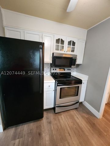 6520 Sandalfoot Blvd H, Boca Raton, FL 33428