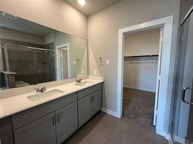 2611 Colorado Creek Drive, Crosby, TX 77532