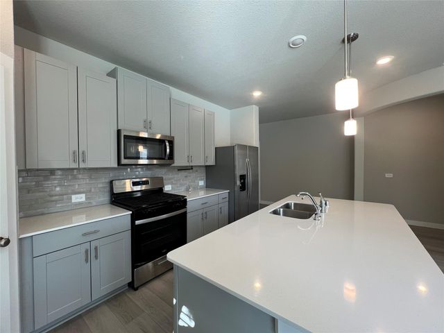 2611 Colorado Creek Drive, Crosby, TX 77532