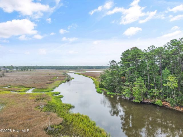 417 Lightwood Lane, Shallotte, NC 28470