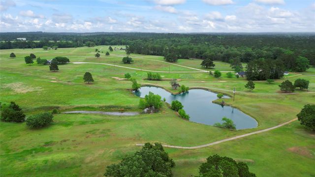 318 Jamestown Road, Trinity, TX 75862