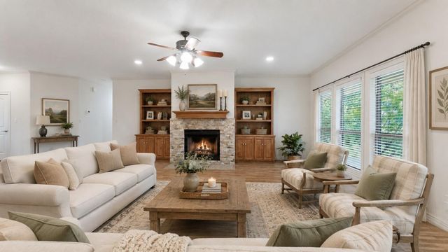 318 Jamestown Road, Trinity, TX 75862