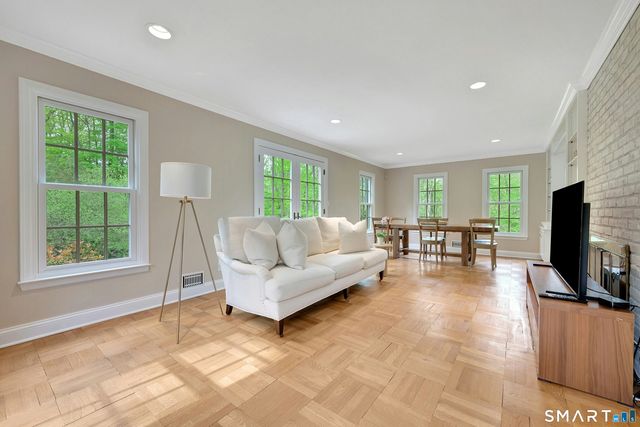 55 Stag Lane, Greenwich, CT 06831