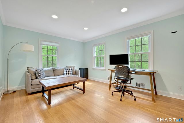 55 Stag Lane, Greenwich, CT 06831