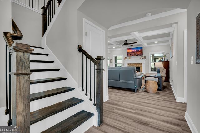 7129 Birch View Court, Flowery Branch, GA 30542