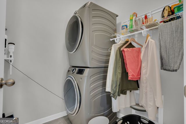 7129 Birch View Court, Flowery Branch, GA 30542