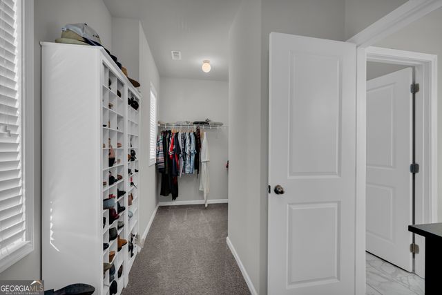 7129 Birch View Court, Flowery Branch, GA 30542