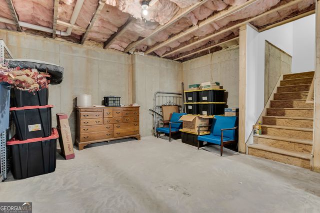 7129 Birch View Court, Flowery Branch, GA 30542