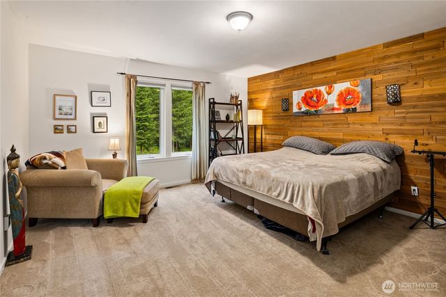 670 Silver Creek Road, Easton, WA 98925