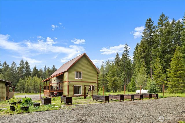 670 Silver Creek Road, Easton, WA 98925