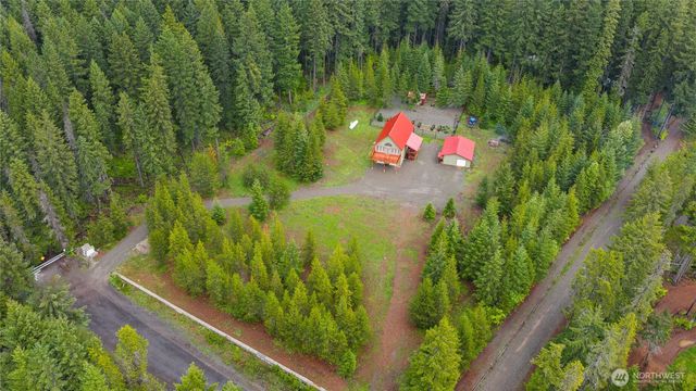 670 Silver Creek Road, Easton, WA 98925