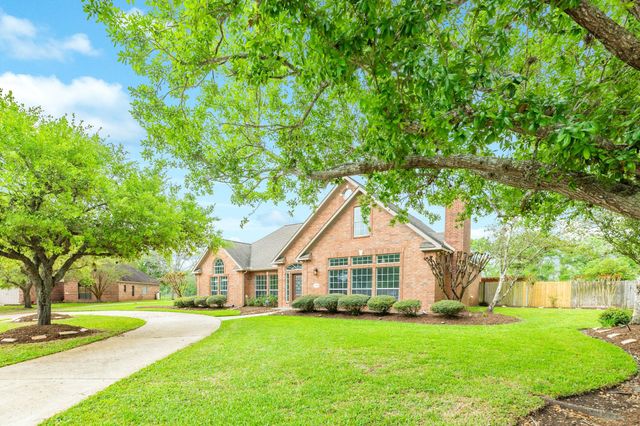 1008 Mockingbird Lane, Richwood, TX 77531