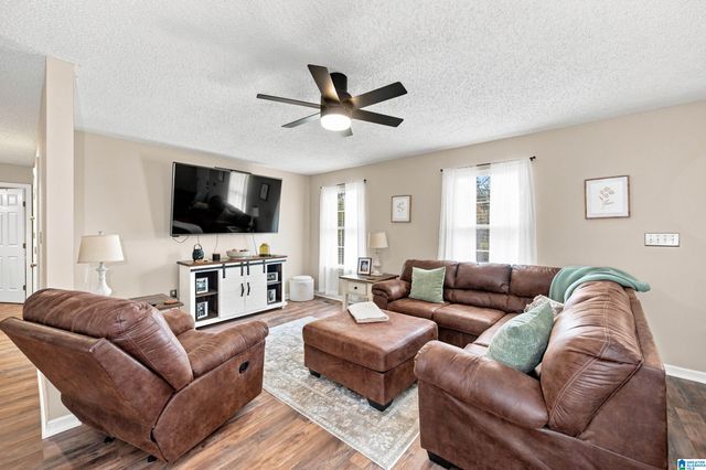 865 GRAVES GAP ROAD, Hayden, AL 35079