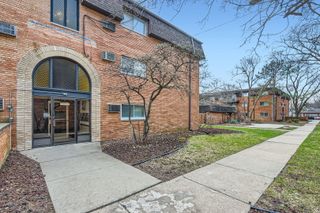 18550 Torrence Avenue 20, Lansing, IL 60438