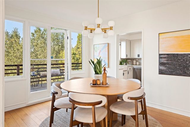 5807 Colton Blvd, Oakland, CA 94611