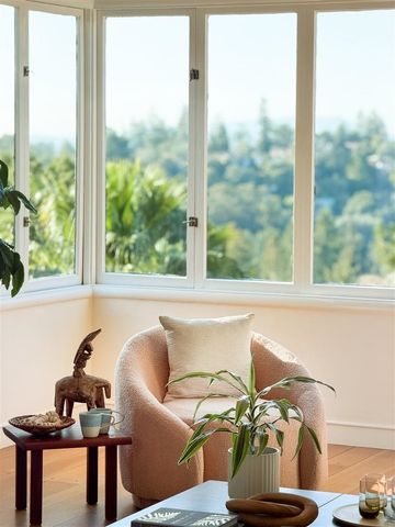 5807 Colton Blvd, Oakland, CA 94611