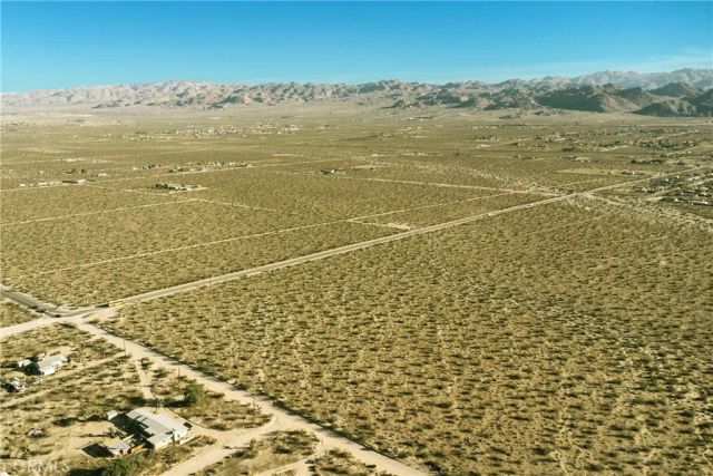 4084 Ocean, Joshua Tree, CA 92252