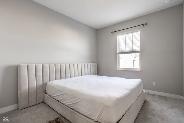 2073 Bauer Creek Drive, Whitestown, IN 46075