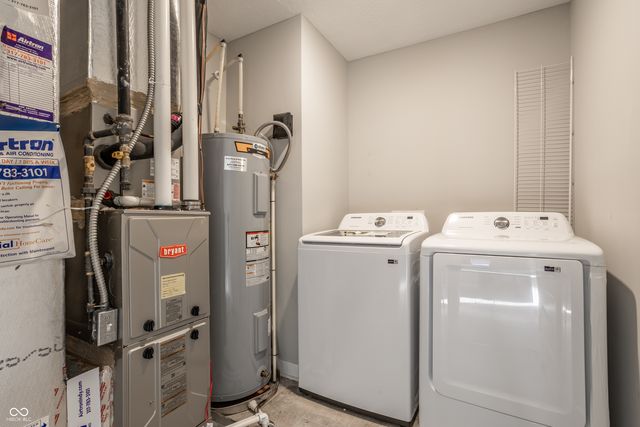 2073 Bauer Creek Drive, Whitestown, IN 46075