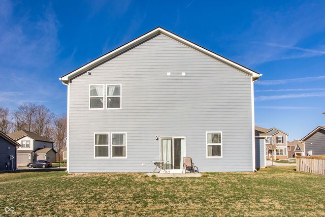 2073 Bauer Creek Drive, Whitestown, IN 46075