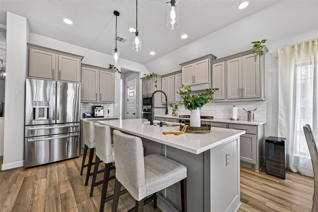 639 Malibu Pines Drive, Katy, TX 77493