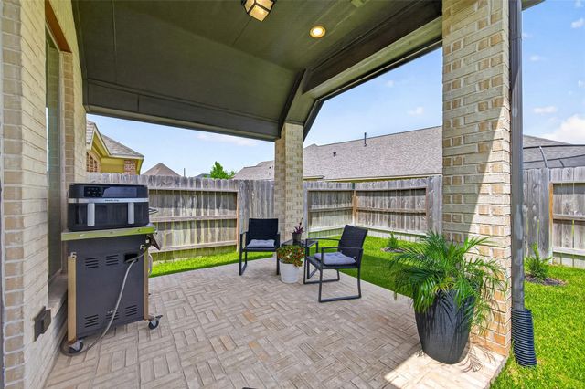 639 Malibu Pines Drive, Katy, TX 77493